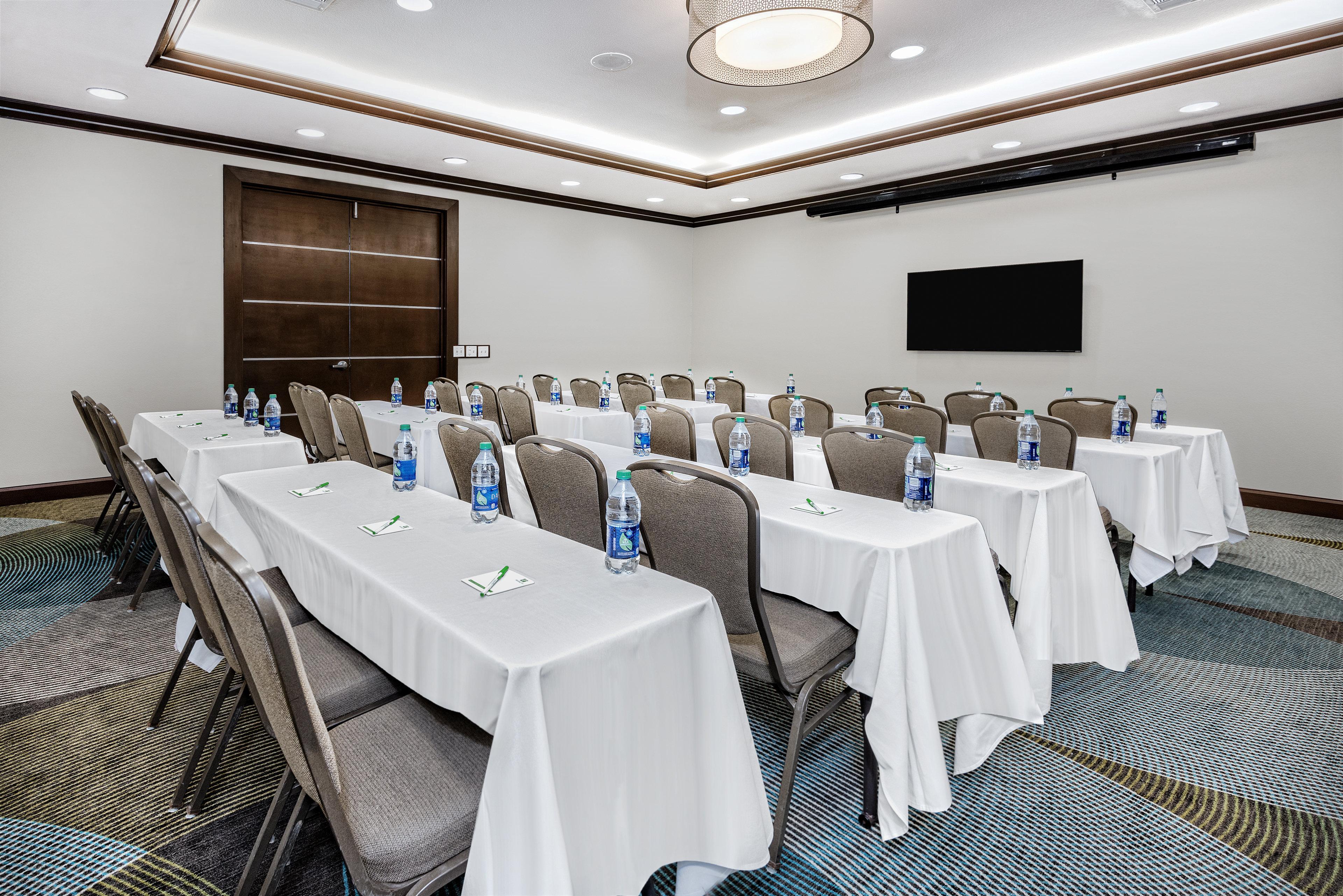 Holiday Inn & Suites College Station-Aggieland By Ihg Buitenkant foto